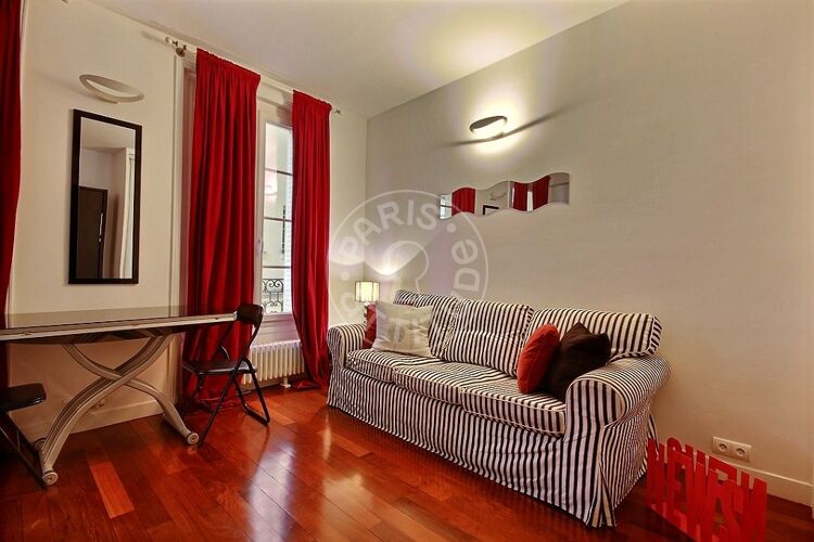 Sala - Quitinete mobiliado - Paris 75007 - 11213