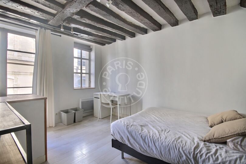 Studio meublé - Paris 75002 - 11233