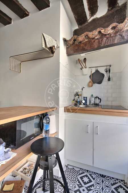 Cuisine Studio meublé - 17m²  - Montorgueil - Paris