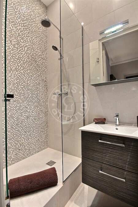 Baño Estudio amueblado - 35m²  - Opéra - París