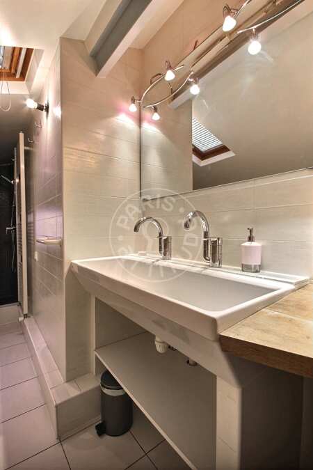 Badezimmer Möblierte haus - 128m²  - 2 Zimmer - Place Monge - Paris