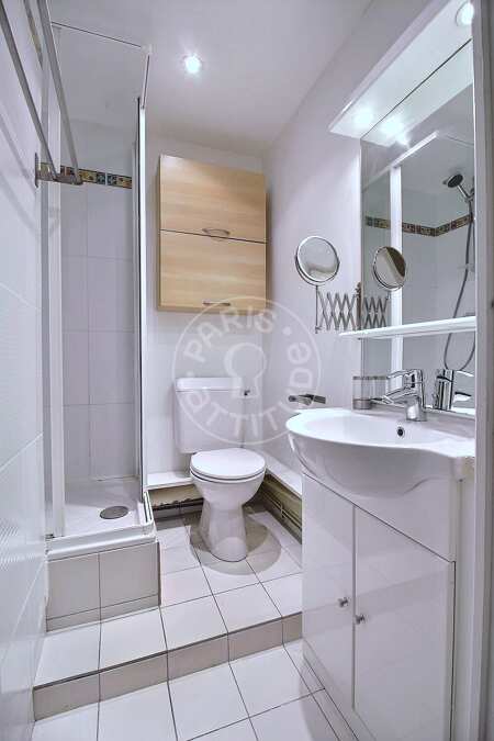 Casa de banho Quitinete mobilado - 20m²  - Ecole Militaire / Unesco / Duroc - Paris