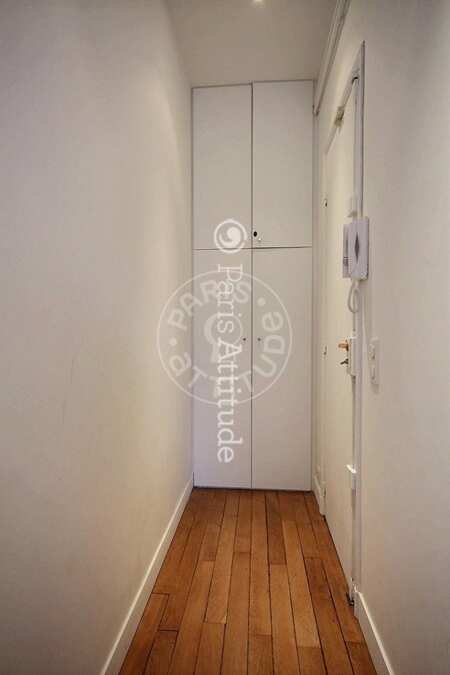 Entrée Appartement meublé - 37m²  - 1 chambre - Parc Monceau - Paris