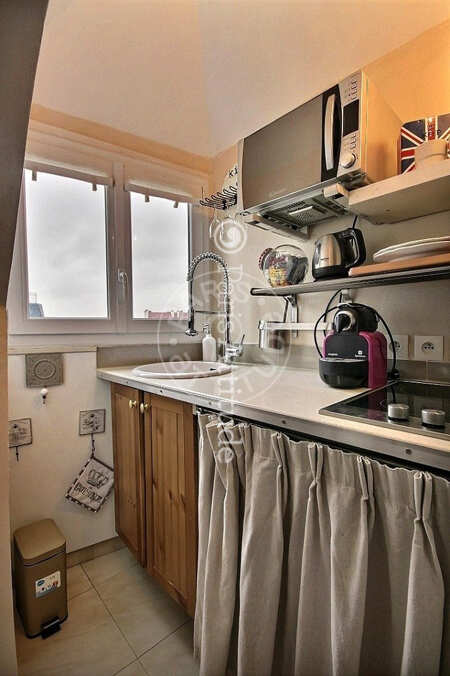 Kitchen Furnished apartment - 24m²  - 1 bedroom - Saint Placide - Paris