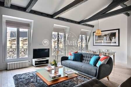 Wohnzimmer Möblierte wohnung - 78m²  - 2 Zimmer - Triangle d'Or - Paris