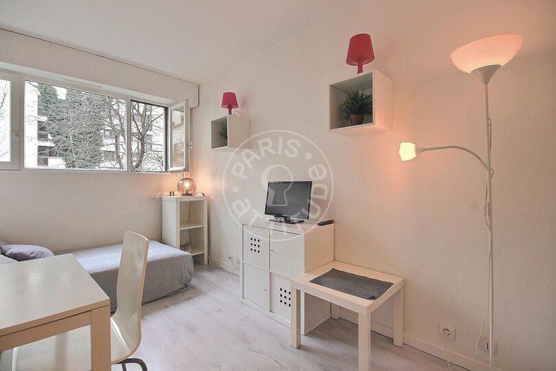 Estudio amueblado - París 75020 - 11466