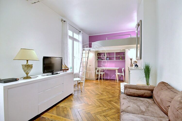 Salon - Studio meublé - Paris 75009 - 11479