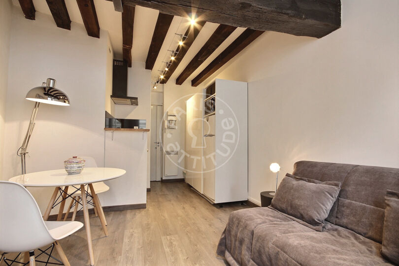 Quitinete mobiliado - Paris 75001 - 11484