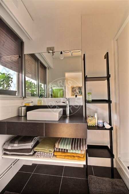 Salle de bain Appartement meublé - 45m²  - 1 chambre - Parc André Citroën - Paris