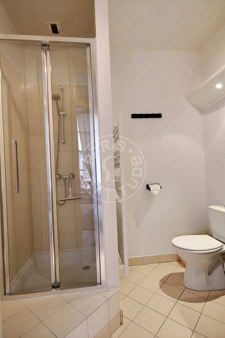 Baño Estudio amueblado - 26m²  - Montorgueil - París