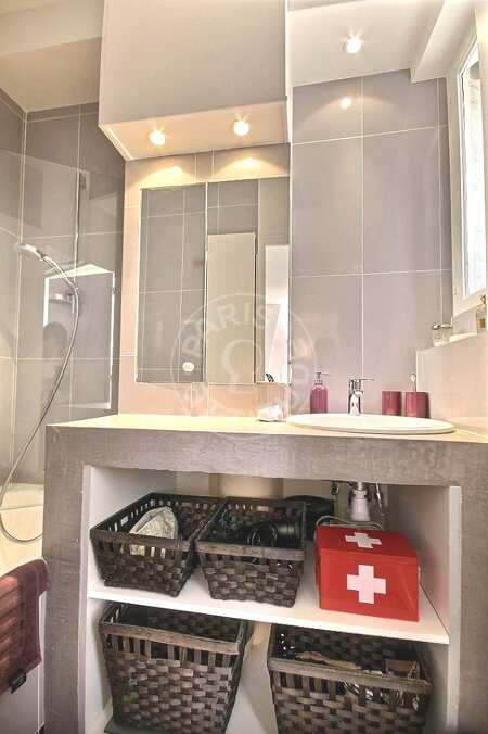 Casa de banho Apartamento mobilado - 60m²  - 1 quarto - Neuilly-sur-Seine