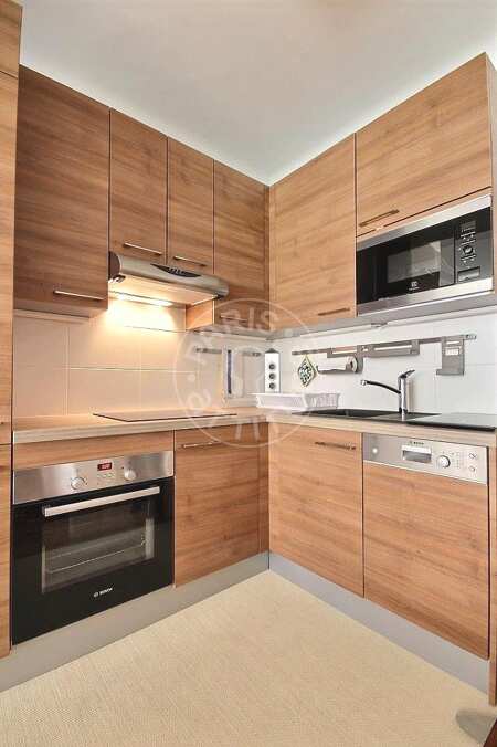Kitchen Furnished apartment - 60m²  - 2 bedrooms - Porte de Saint-Cloud - Paris