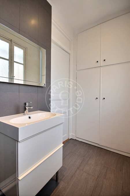 Badezimmer Möblierte wohnung - 35m²  - 1 Zimmer - Miromesnil - Paris