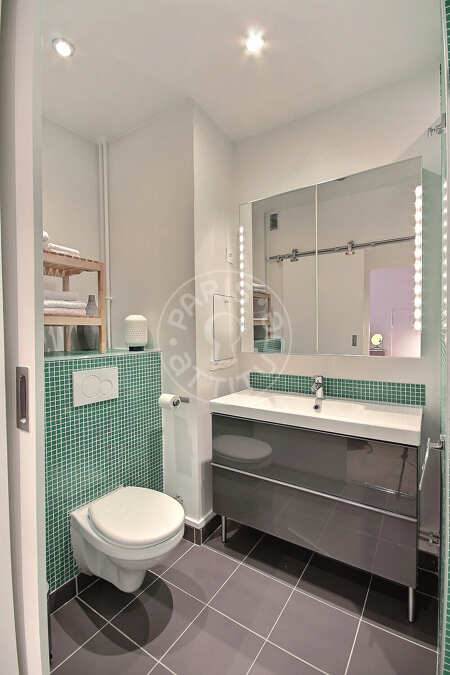 Casa de banho Quitinete mobilado - 30m²  - Rue de la Pompe - Paris