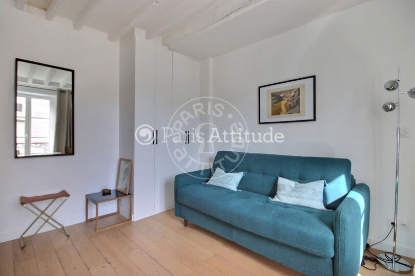 Quitinete mobiliado - Paris 75009 - 11695
