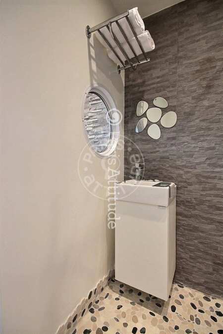 Bathroom Furnished studio - 23m² - Plaisance / Pernety - Paris