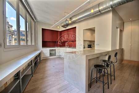 Kitchen Furnished loft - 143m²  - 3 bedrooms - Canal Saint-Martin - Paris