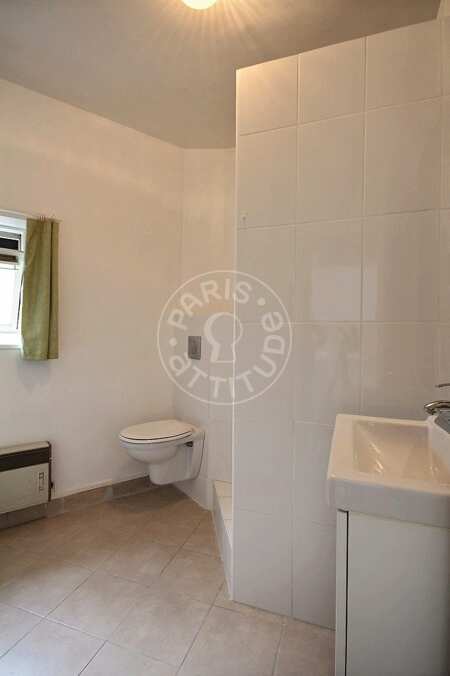 Casa de banho Quitinete mobilado - 23m²  - Convention - Paris