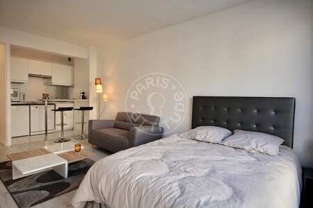 Salon Studio meublé - 30m²  - Trocadéro - Paris
