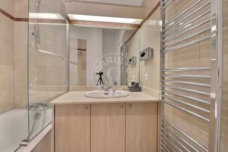 Bagno Appartamento arredato - 40m²  - 1 locale - Champs-Elysées - Parigi