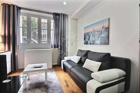 Salon Appartement meublé - 26m²  - 1 chambre - Jasmin / Mozart - Paris