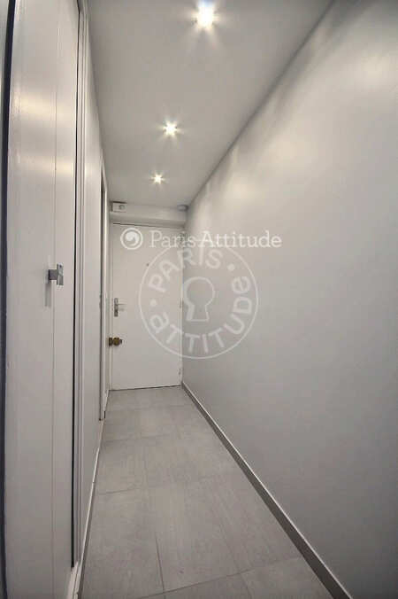 Entrada Quitinete mobilado - 19m²  - Bir-Hakeim - Paris