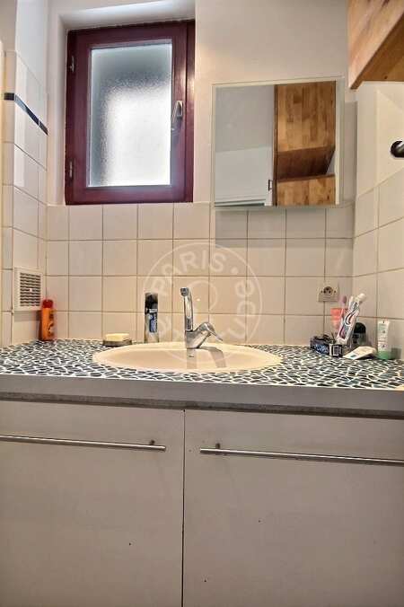 Badezimmer Möblierte wohnung - 38m²  - 1 Zimmer - Hôtel de Ville - Paris