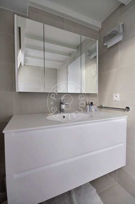 Bagno Appartamento arredato - 61m²  - 2 locali - Victor Hugo - Parigi