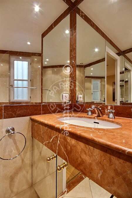 Bathroom Furnished apartment - 46m²  - 1 bedroom - Montparnasse - Paris