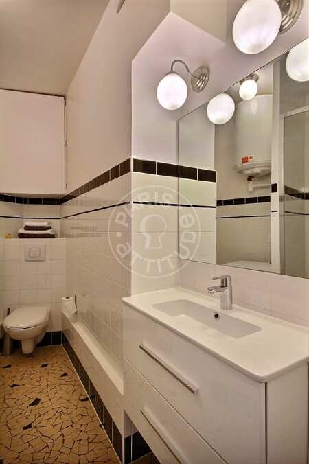 Badezimmer Möblierte studio - 27m²  - Saint-Lazare - Paris