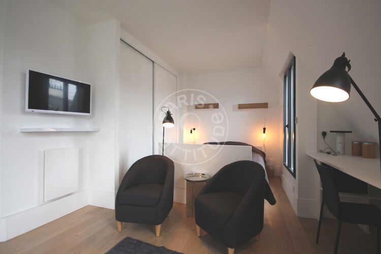Salon - Studio meublé - Paris 75001 - 12061