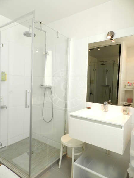 Casa de banho Apartamento mobilado - 47m²  - 1 quarto - Bastille - Paris