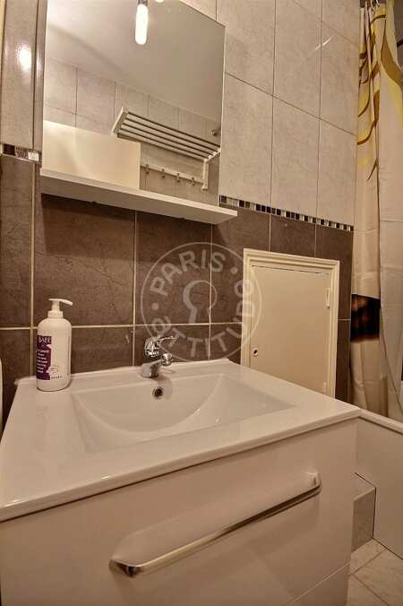 Baño Estudio amueblado - 28m²  - Place d'Italie - París