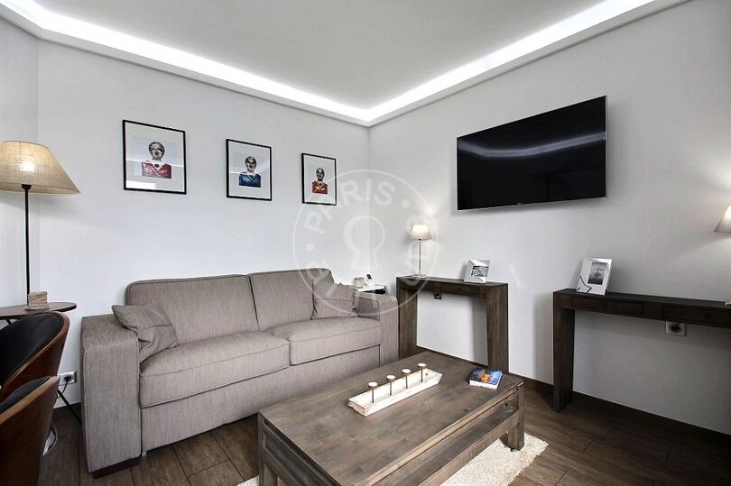 Monolocale arredato - Parigi 75016 - 12076