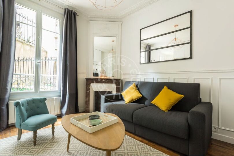 Studio meublé - Paris 75018 - 12078