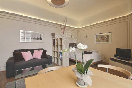 Living room Furnished studio - 40m²  - Champs-Elysées - Paris