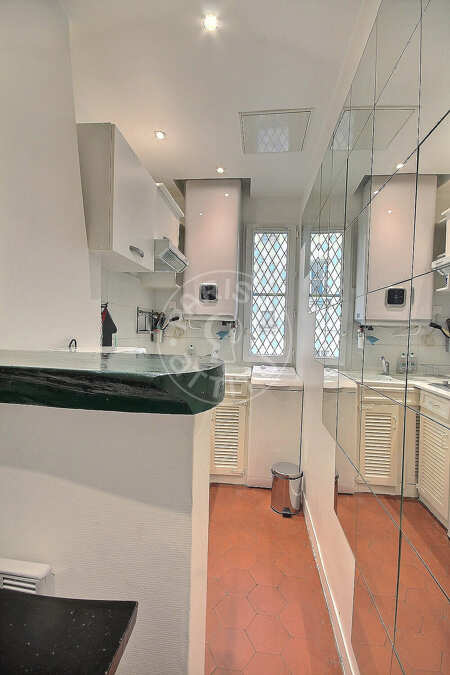 Kitchen Furnished apartment - 28m²  - 1 bedroom - Tour Eiffel - Paris