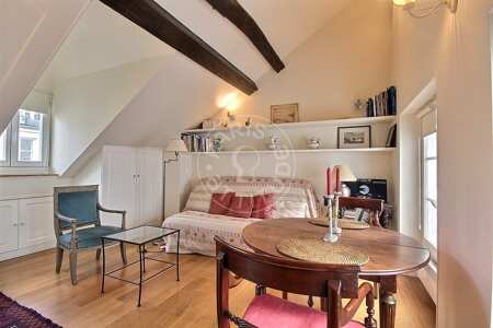 Salon Studio alcove meublé - 28m²  - Saint-Paul - Paris