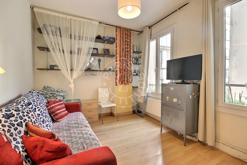 Estudio amueblado - París 75003 - 12159