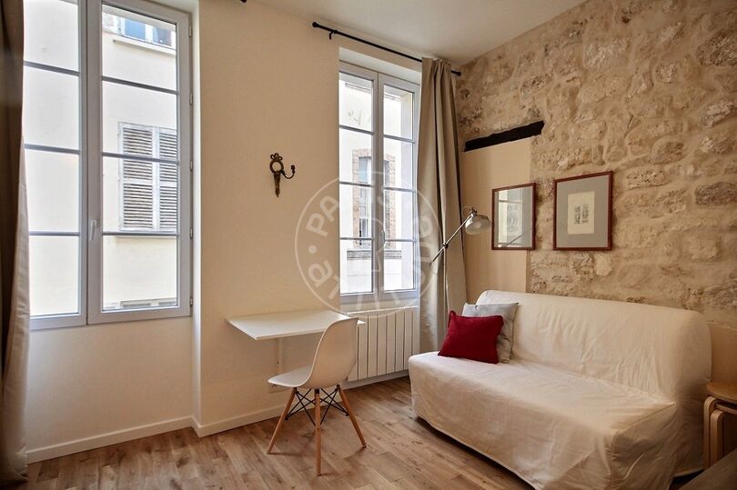Furnished studio - Paris 75007 - 12177