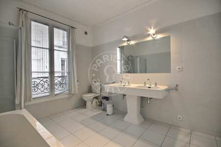 Casa de banho Apartamento mobilado - 115m²  - 3 quartos - Bastille - Paris