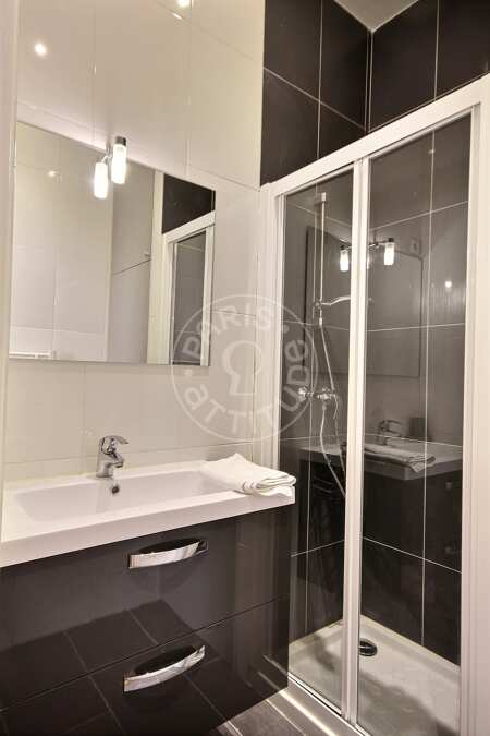 Casa de banho Apartamento mobilado - 48m²  - 1 quarto - Arc de Triomphe - Paris