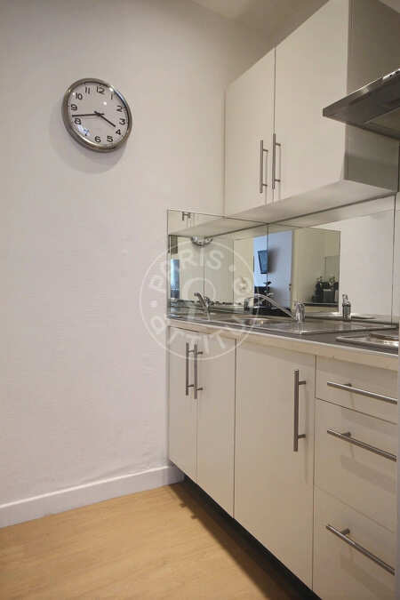 Kitchen Furnished apartment - 40m²  - 1 bedroom - Gare de l'Est / Gare du Nord - Paris