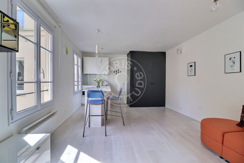 1 locale arredato - Parigi 75003 - 12272