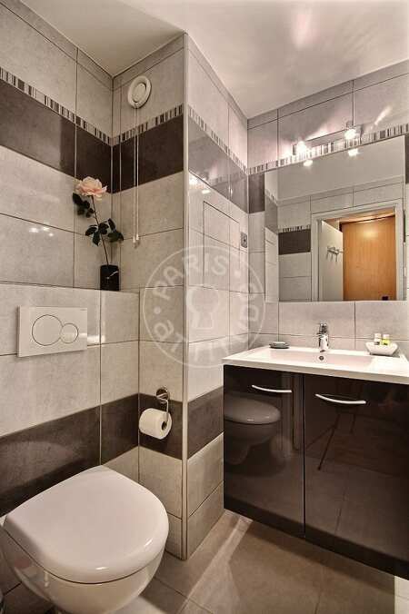 Baño Estudio amueblado - 25m²  - Notre-Dame de Lorette - París