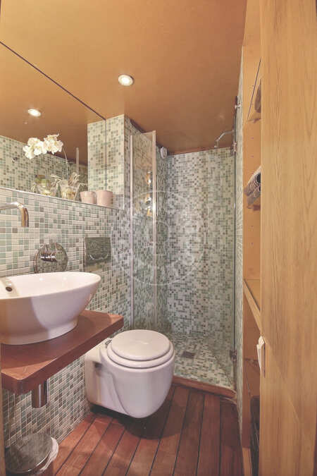 Salle de bain Studio meublé - 19m²  - Pyramides / Palais Royal - Paris