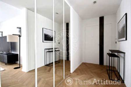 Eingangsbereich Möblierte wohnung - 97m²  - 2 Zimmer - Triangle d'Or - Paris