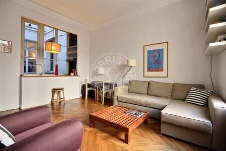 Sala Apartamento mobilado - 50m² - 1 quarto - Pyramides / Palais Royal - Paris