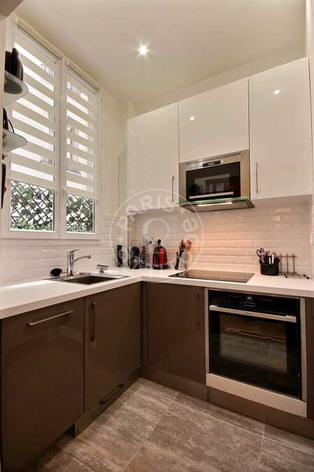 Cuisine Appartement meublé - 49m²  - 1 chambre - Pyramides / Palais Royal - Paris