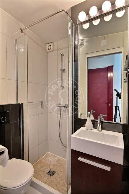 Bathroom Furnished studio - 22m²  - Temple - Paris